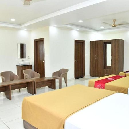 Отель Ssr Residency Mandya Экстерьер фото