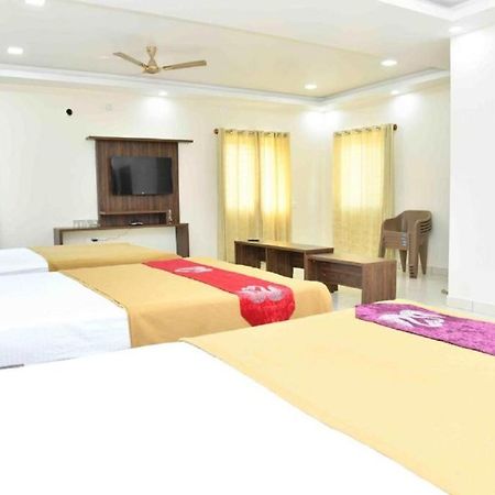 Отель Ssr Residency Mandya Экстерьер фото