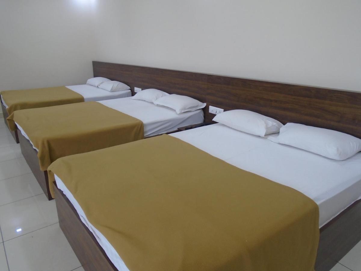 Отель Ssr Residency Mandya Экстерьер фото